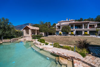 Villa in Benahavis