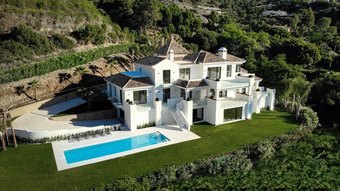 Villa with Sea Views for sale in La Zagaleta
