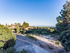 Plot with Sea Views for sale in Las Lomas del Marbella Club