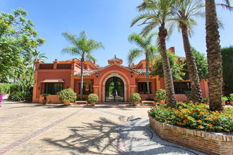 Villa in Benahavis