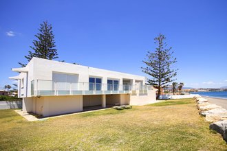 Frontline Beach Villa for sale in Arroyo Vaquero