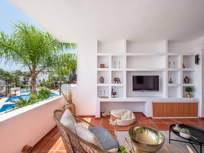 Apartment with Sea Views for sale in Las Tortugas de Aloha