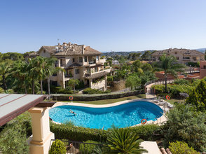 Penthouse with Sea Views for sale in Aloha Park