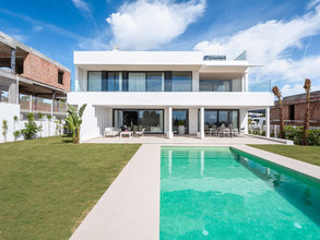 Villa in Estepona
