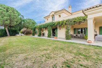 6 Bed 5 Bath Villa for sale in Sotogrande Alto