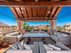 Penthouse for sale in Bahía Alcantara within Walking Distance to Amenities